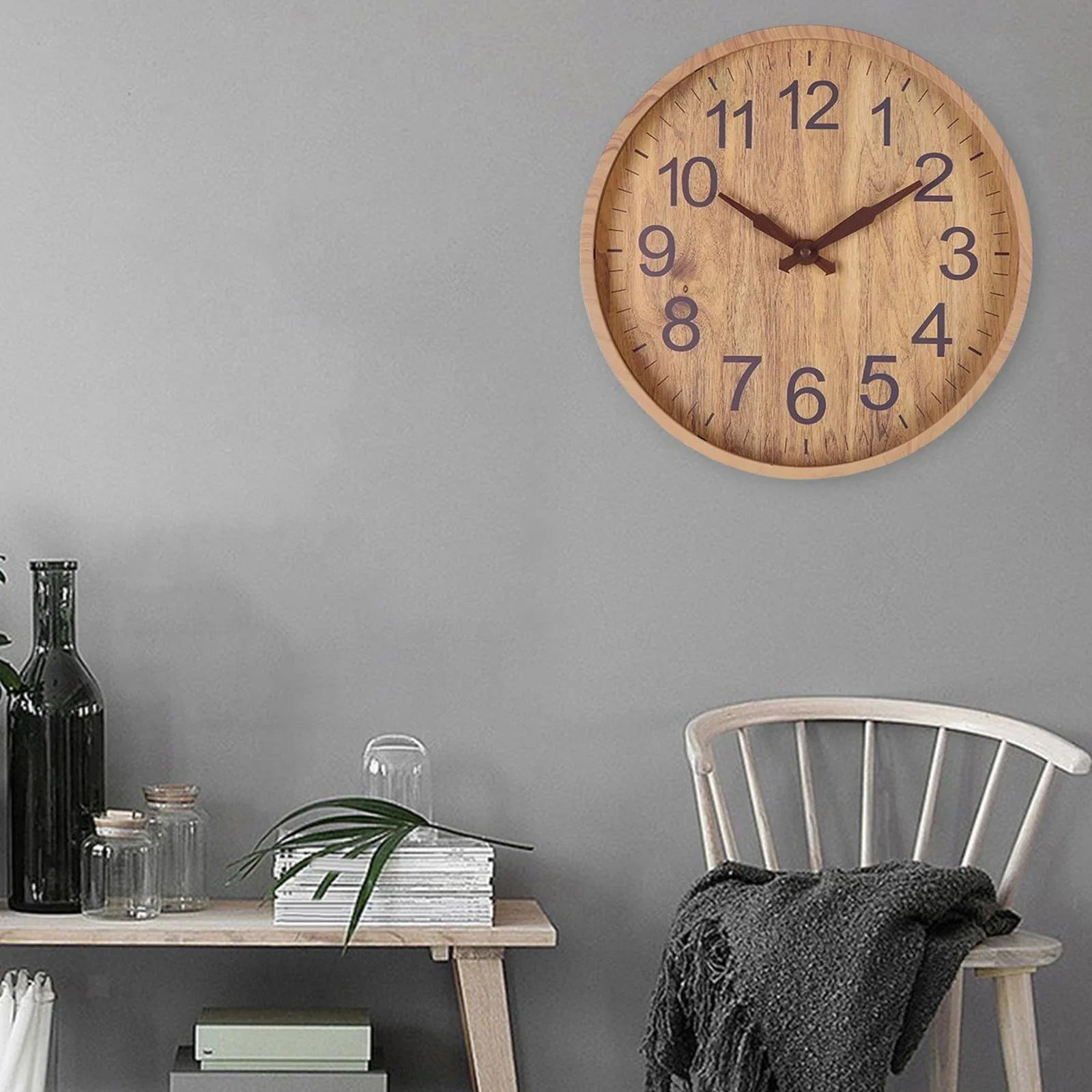 Round Wood Grain Wall Clock