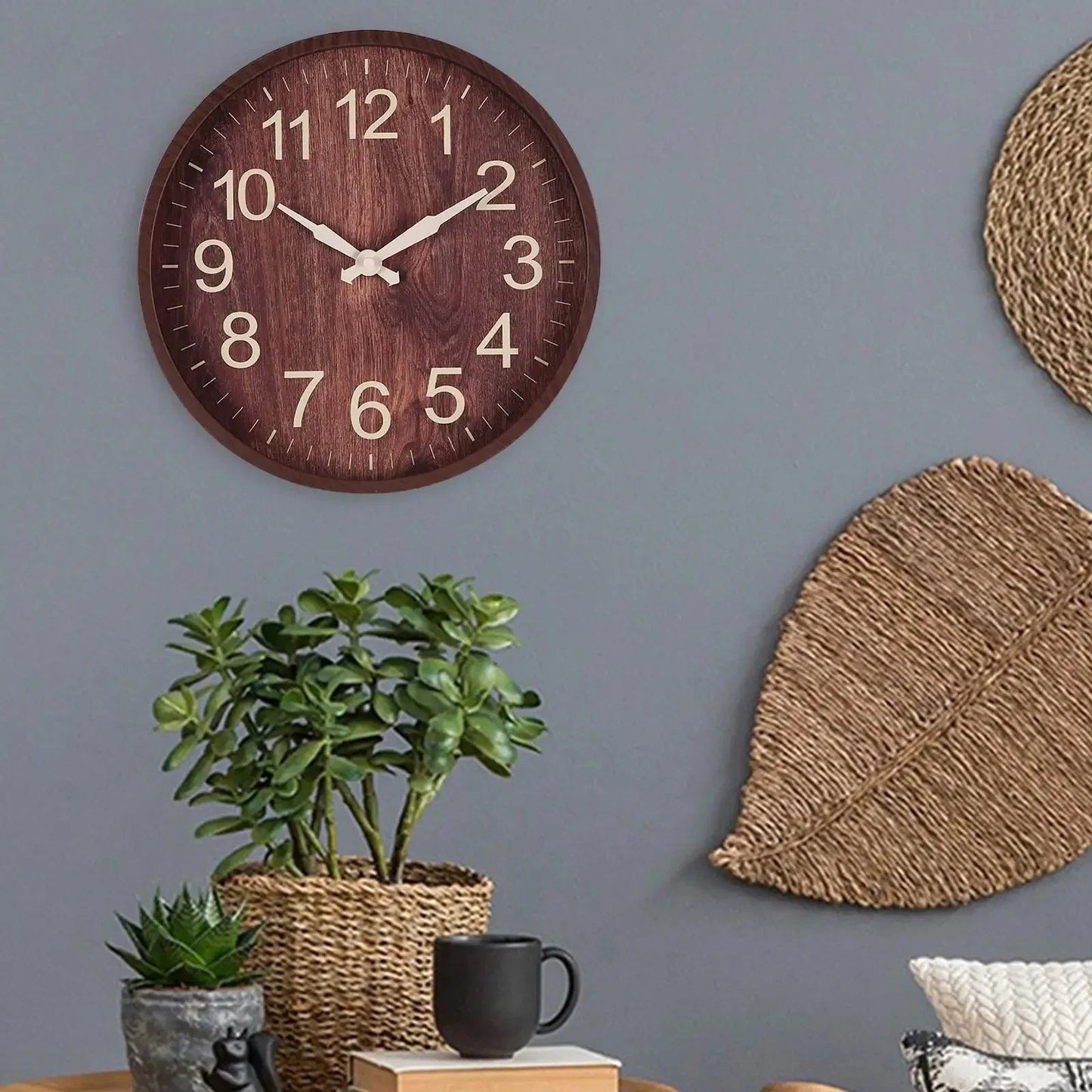 Round Wood Grain Wall Clock