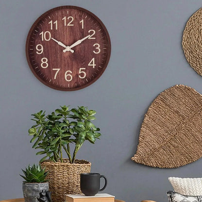 Round Wood Grain Wall Clock