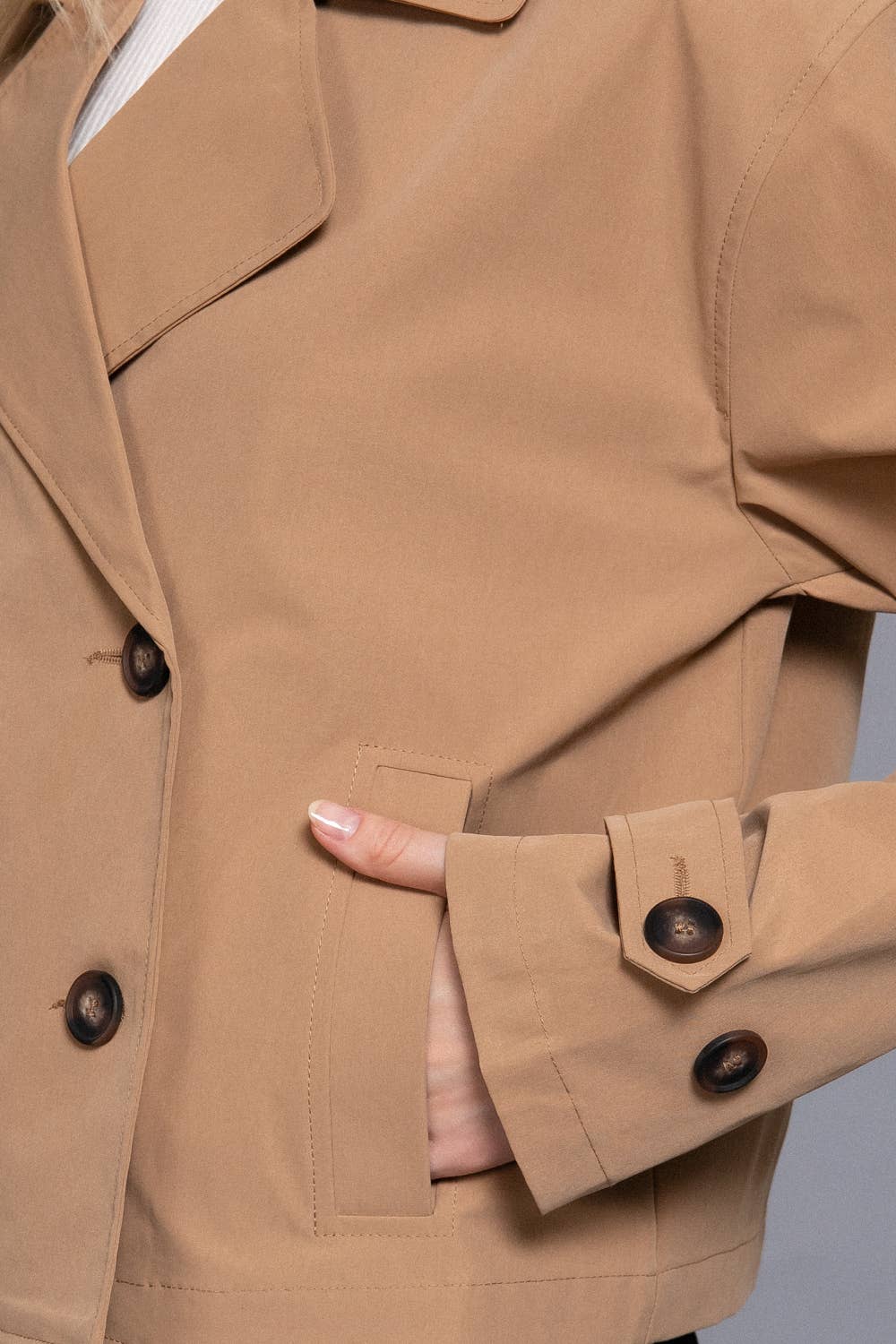 Bettina Woven Cropped Trench Jacket – Double-Breasted Notched-Collar Outerwear