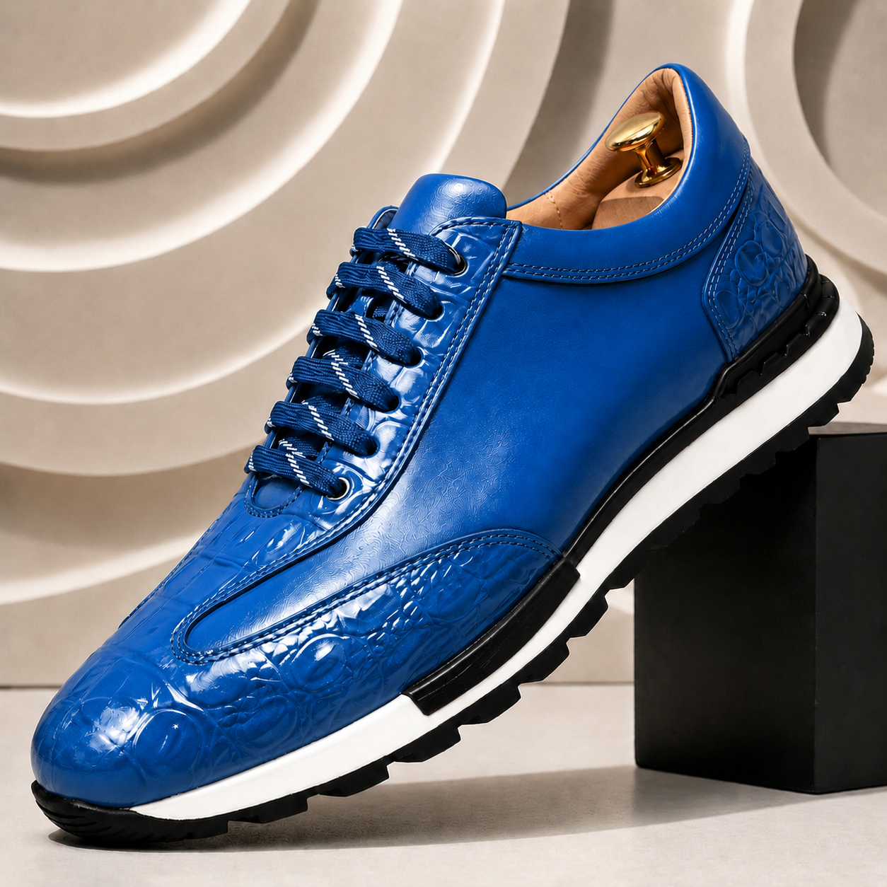 Luciano Cowhide Leather Sneakers – Croc-Embossed Orthopedic Lace-Up Footwear