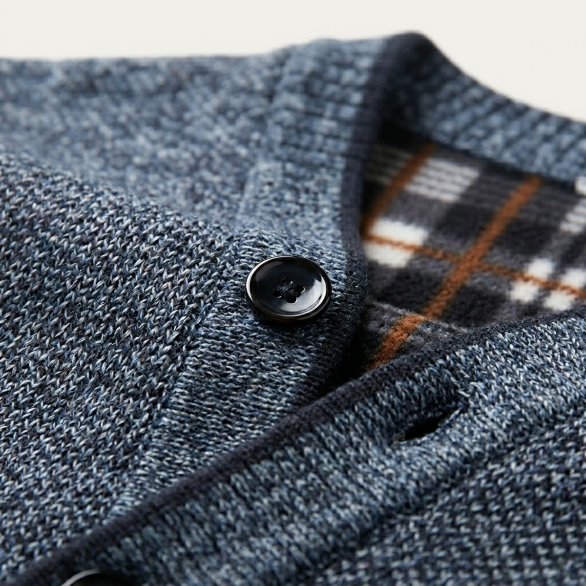 Roderick Knitted Fleece-Lined Cardigan – V-Neck Button-Up Ribbed Knitwear