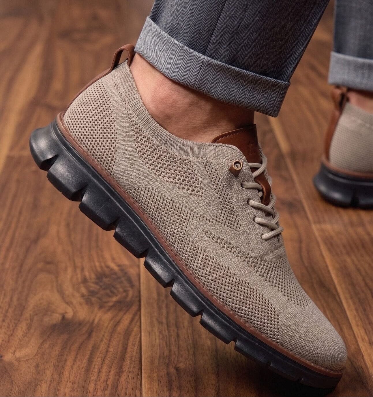 Xavier Breathable Knit Sneakers – Wide-Toe Lug-Sole Contrast-Trim Shoes