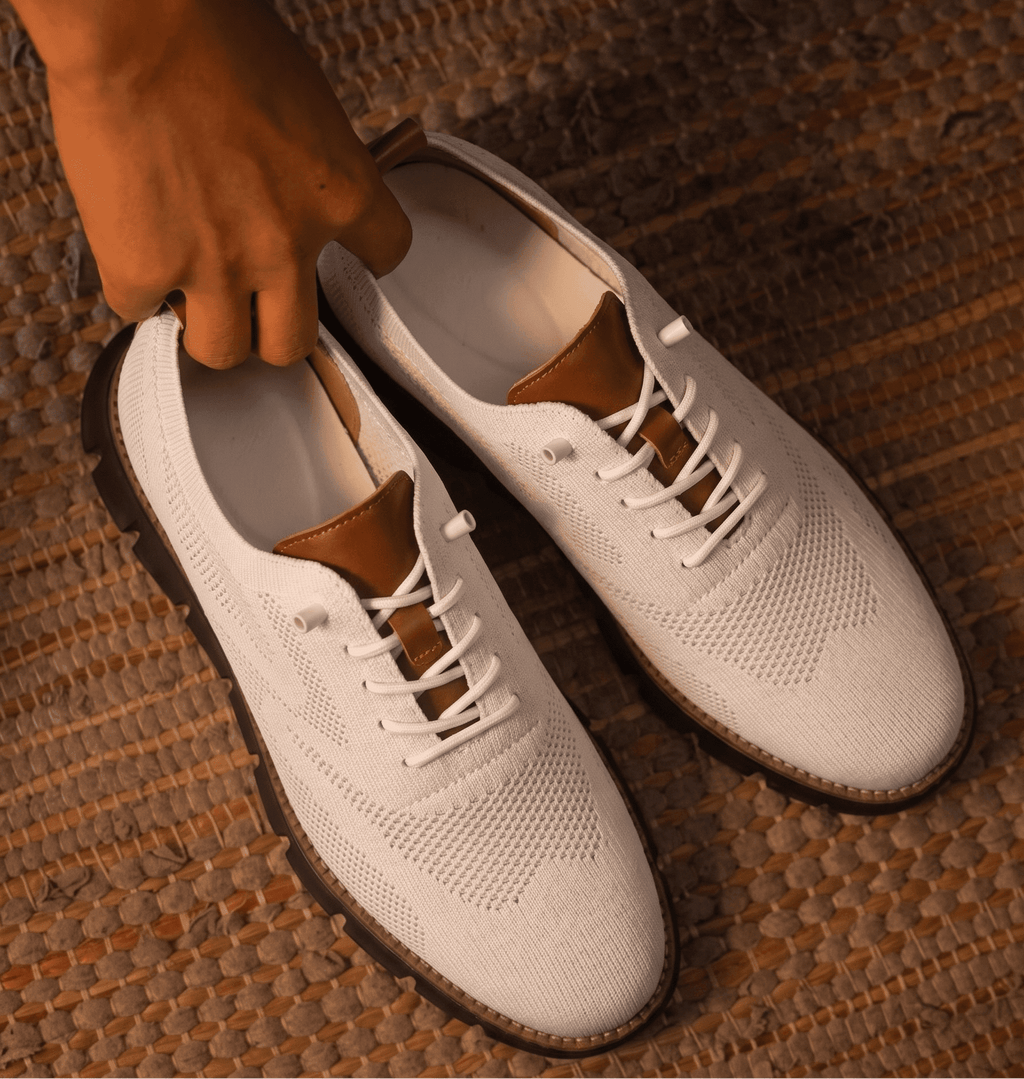 Xavier Breathable Knit Sneakers – Wide-Toe Lug-Sole Contrast-Trim Shoes