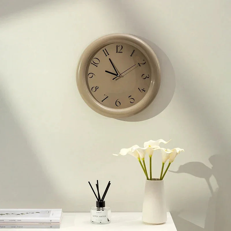 Minimal Decorative Wall Clock
