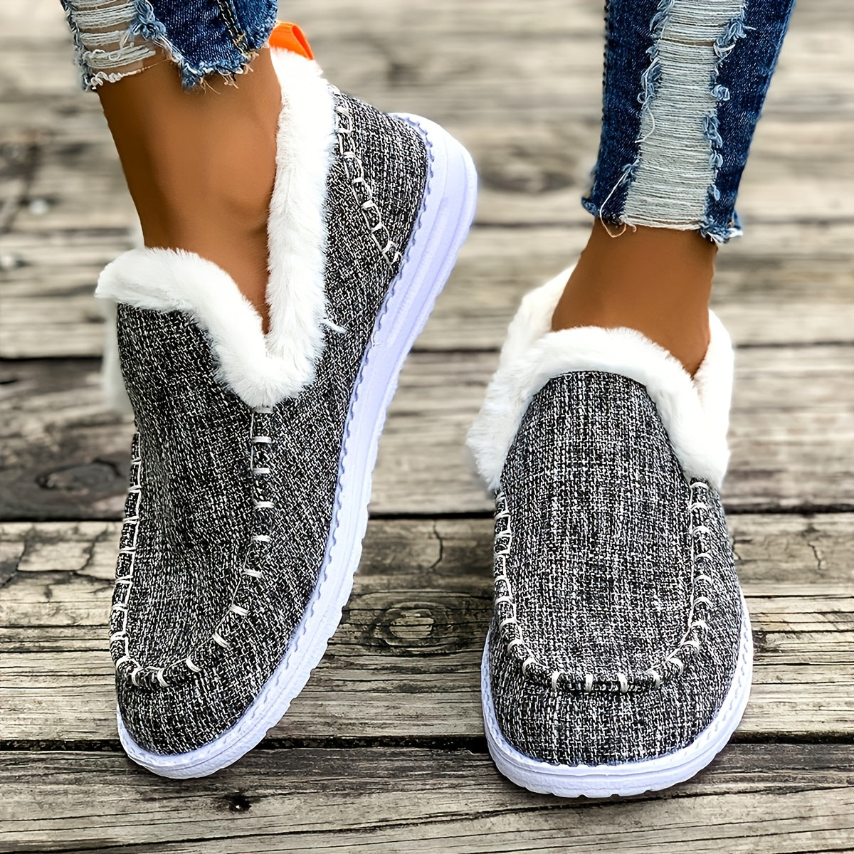 Fleece-Lined Slip-On Sneakers – Fabric Upper & Low-Top | Solene